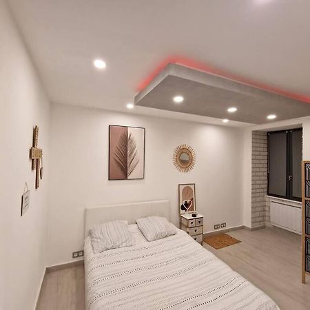 Apt Moderne En Plein Centre-Ville Saint-Claude Ngoại thất bức ảnh